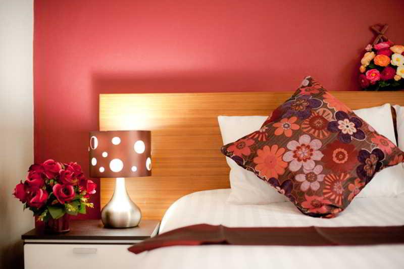Rama Kata Beach Hotel Екстер'єр фото