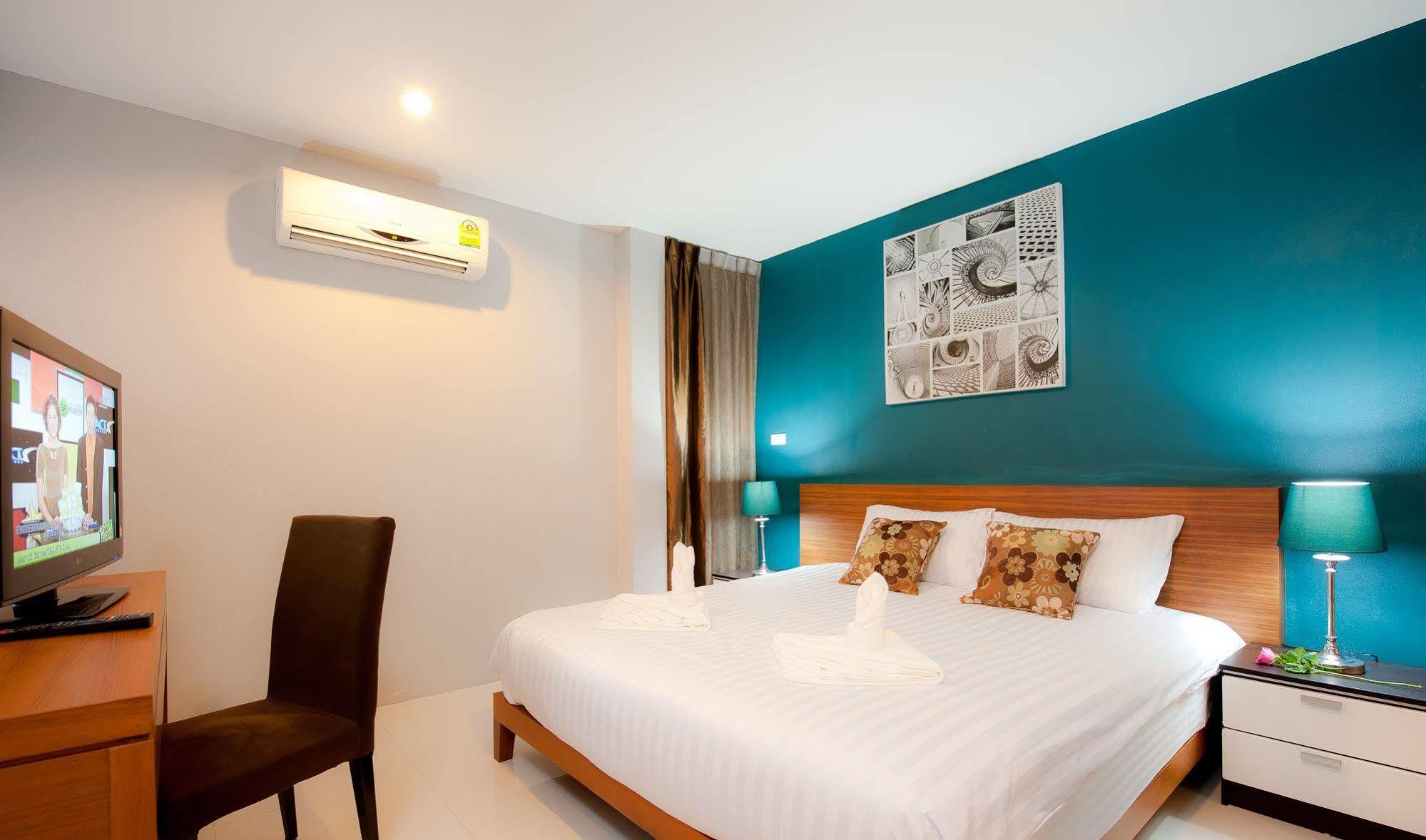 Rama Kata Beach Hotel Екстер'єр фото