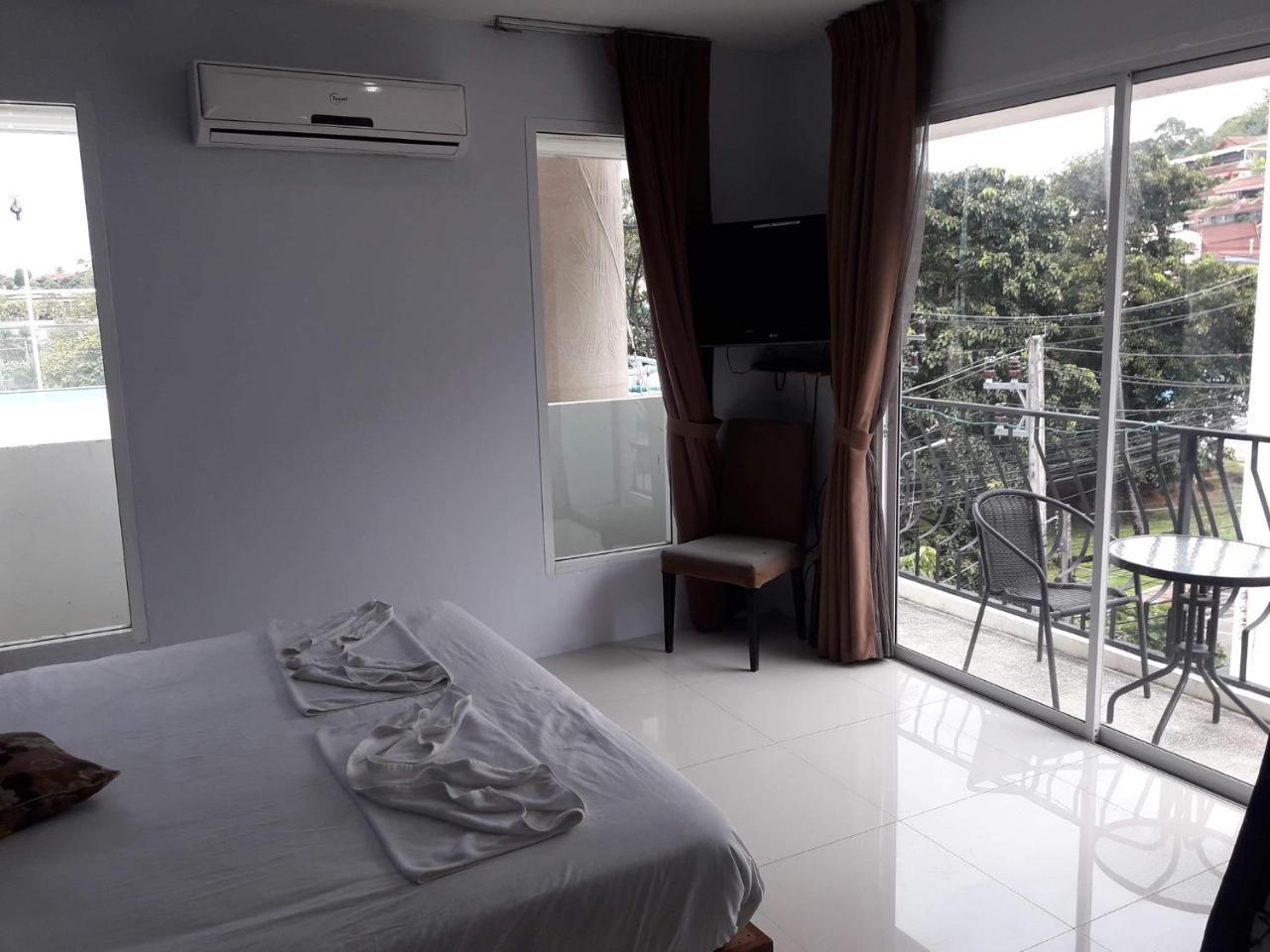 Rama Kata Beach Hotel Екстер'єр фото